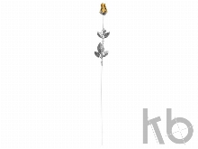 Роза с золотым бутоном