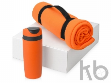 Подарочный набор Cozy с пледом и термокружкой