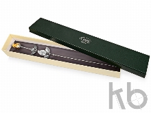 Роза с золотым бутоном