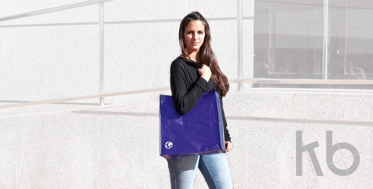 Сумка для покупок из переработанного биоразлагаемого материала 