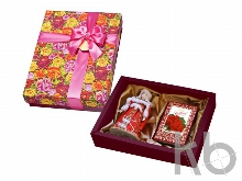 Набор «С Праздником»: кукла декоративная, шоколадные конфеты «Конфаэль»