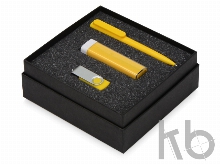 Подарочный набор On-the-go с флешкой, ручкой и зарядным устройством