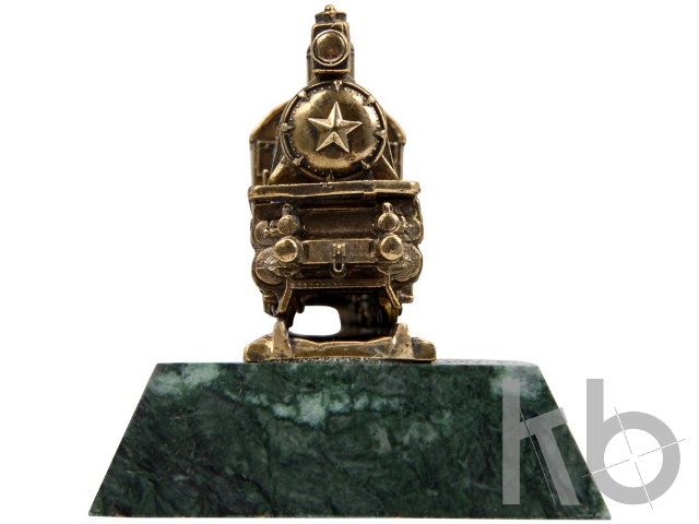 Интерьерная композиция «Важный груз»