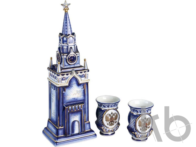 Набор «Кремль»: штоф для водки с двумя стопками