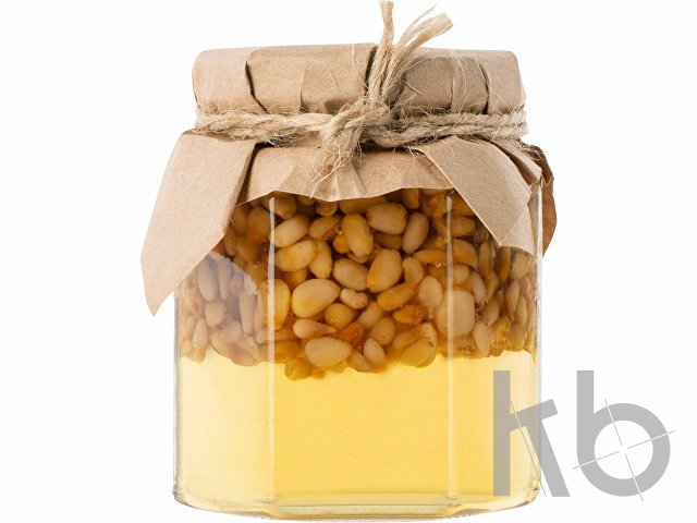 Мед с кедровыми орешками