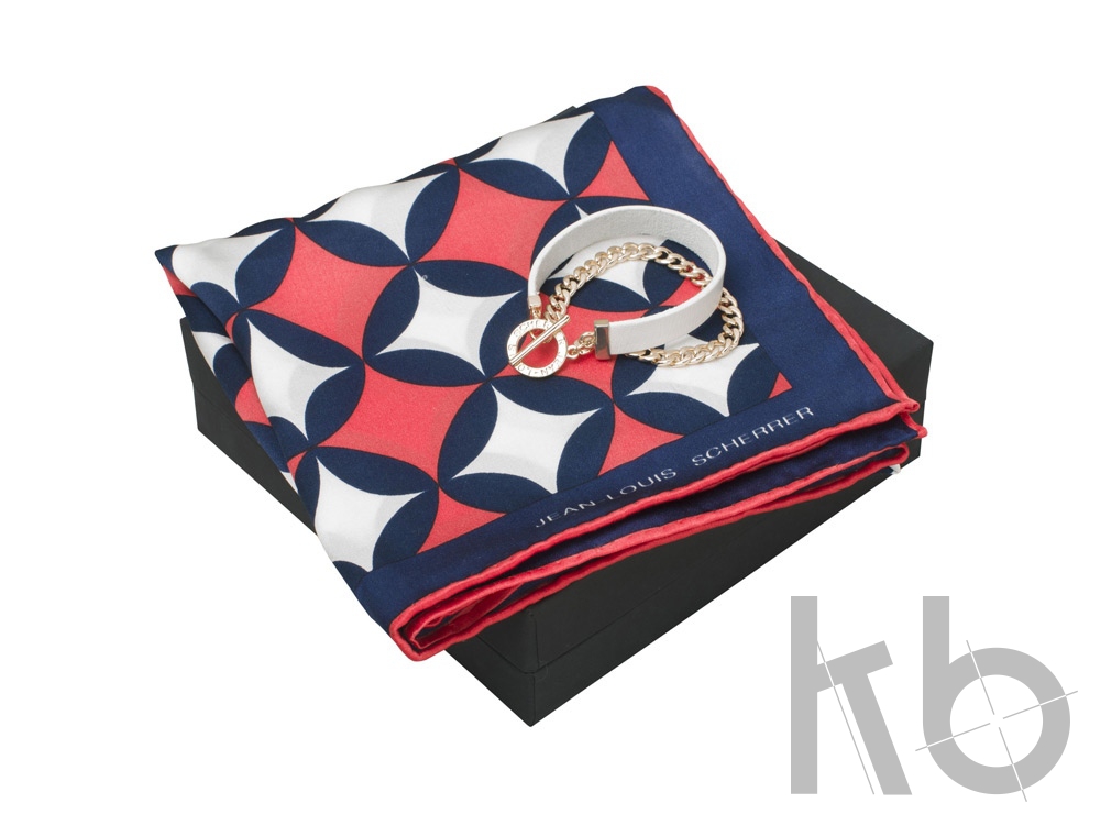 Набор: шелковый платок, браслет