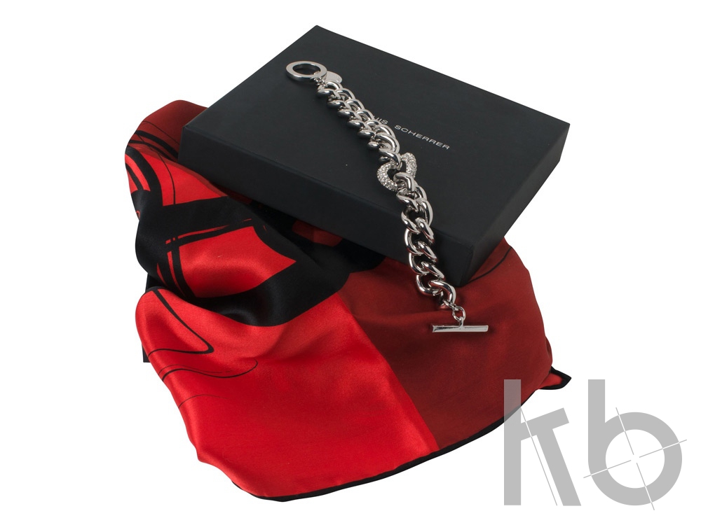 Набор: шелковый платок, браслет