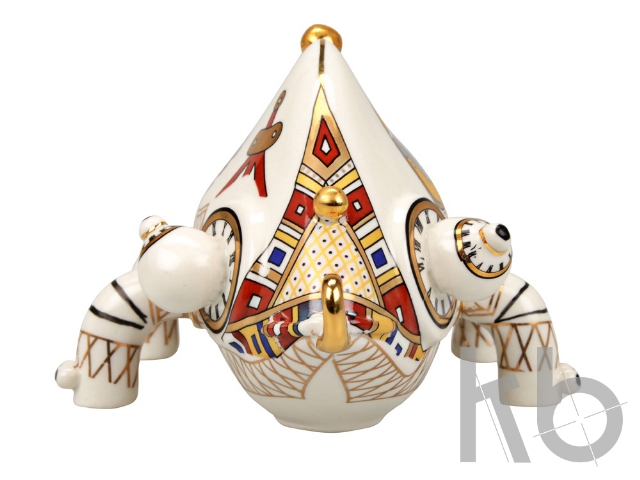 Скульптура «Хамелеон»