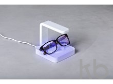 UV sterilizer wireless charger