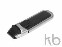USB 3.0- флешка на 32 Гб с массивным классическим корпусом