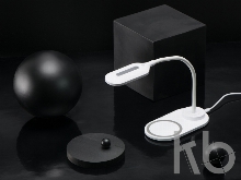 Настольный светильник с беспроводной зарядкой «Flamp»