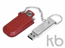USB 2.0- флешка на 8 Гб в массивном корпусе с кожаным чехлом
