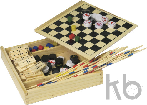Wooden 5-in-1 game set
