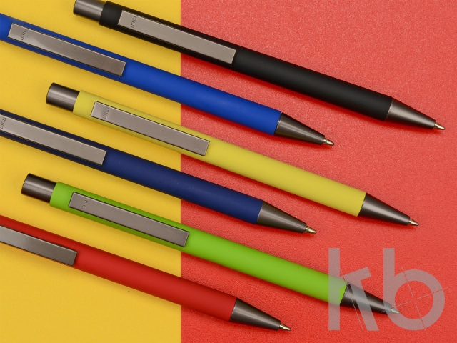 Ручка металлическая шариковая «Straight Gum» soft-touch с зеркальной гравировкой