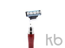 Бритвенный набор: станок MACH3, помазок, подставка