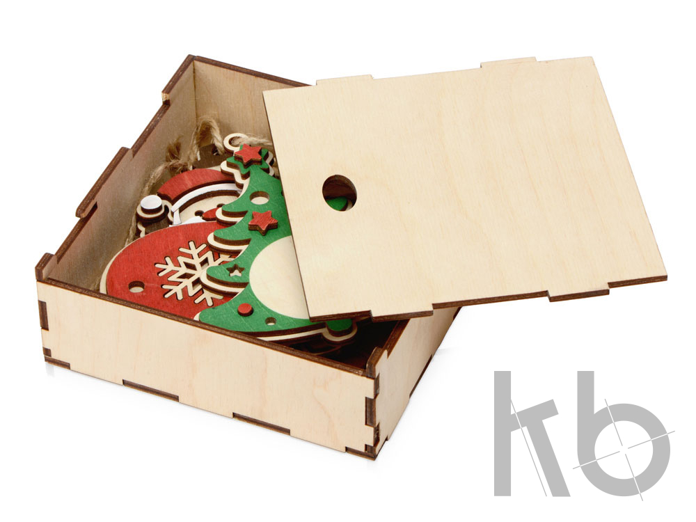 Набор с новогодними подвесками