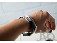 Браслет с зарядным кабелем micro USB 