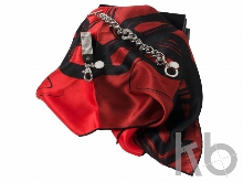 Набор: брелок, шелковый платок, браслет