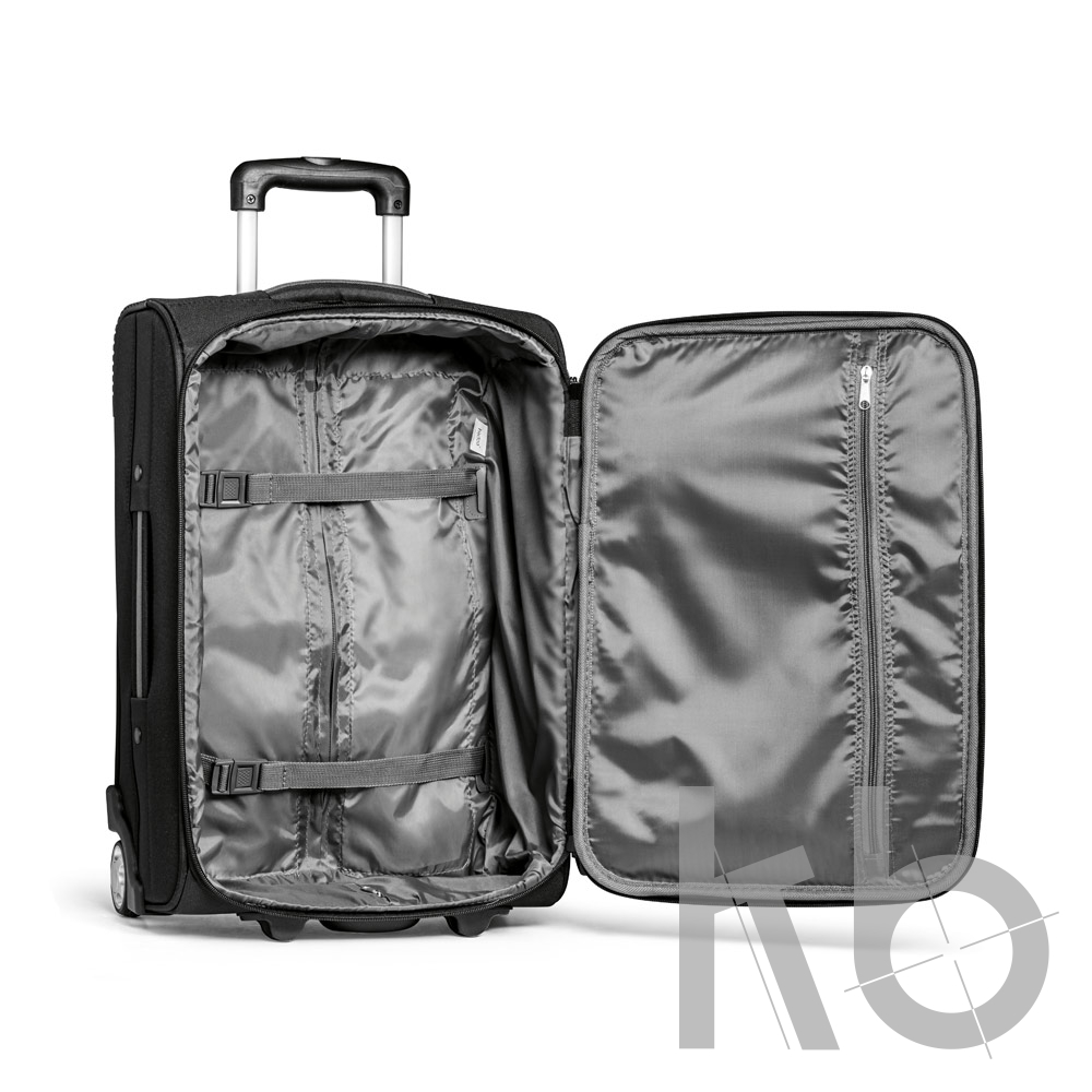 Чемодан на колесах