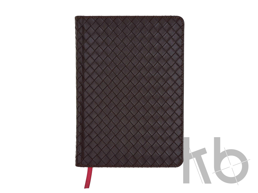 Ежедневник недатированный А5 «Magnum»