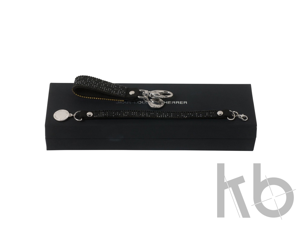 Набор: брелок, браслет