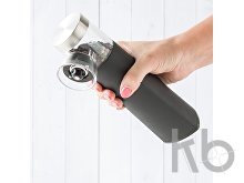 salt and pepper mill