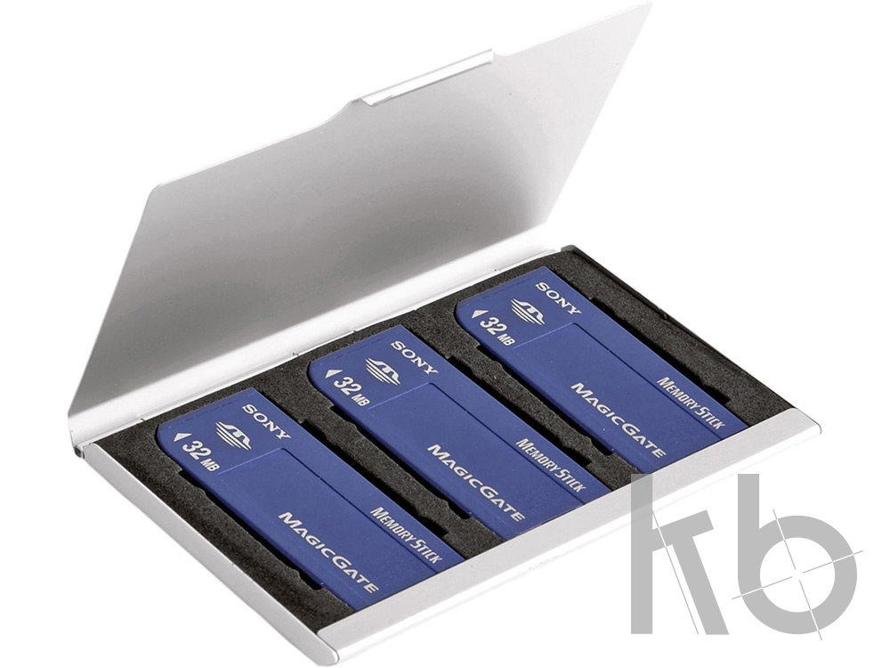 Футляр для хранения карт памяти