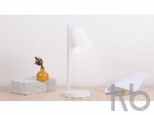 Настольная лампа с беспроводной зарядкой «LED L2»