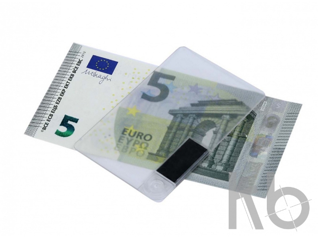 USB 2.0- флешка на 16 Гб в виде прозрачной пластиковой карты