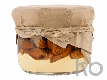 Мед с миндалем