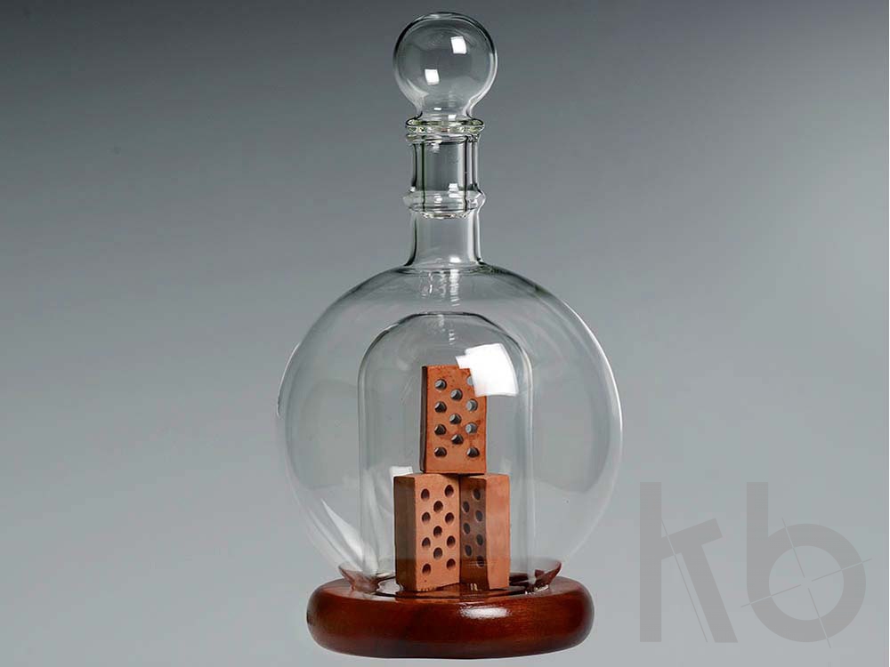 Графин «Три кирпича»