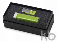 Подарочный набор Flashbank с флешкой и зарядным устройством