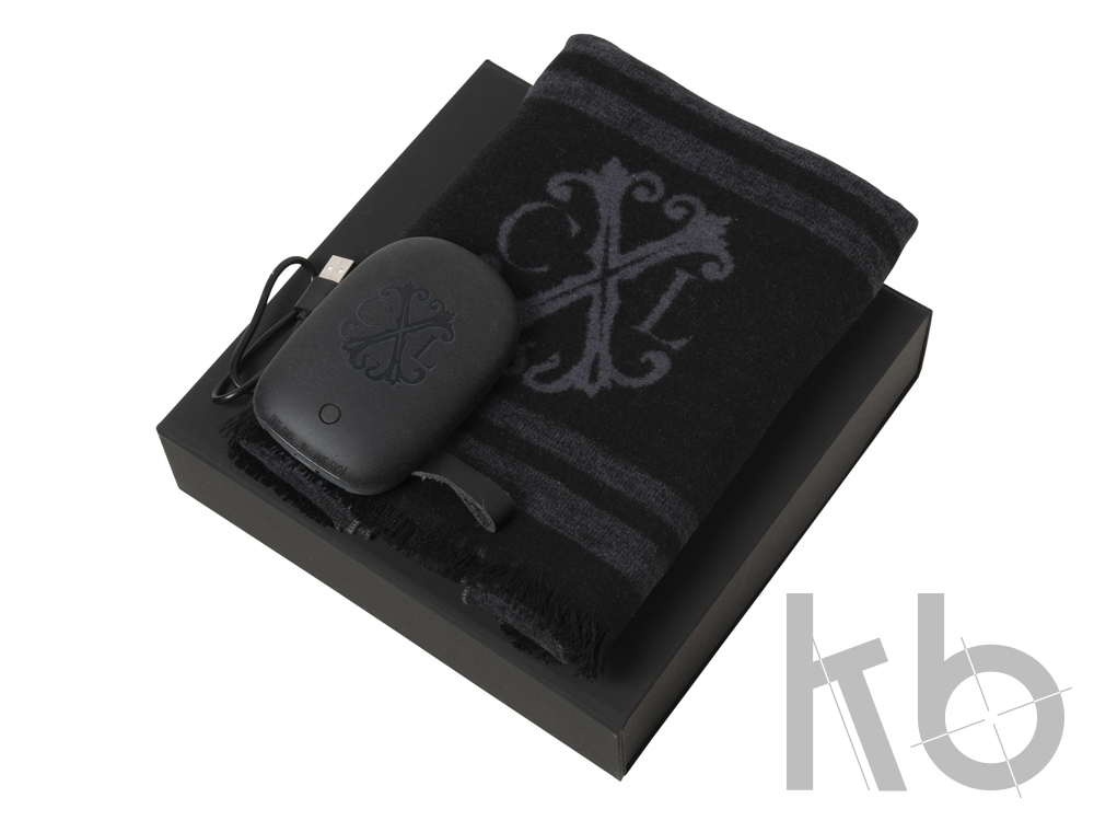 Подарочный набор Id: шарф шелковый, портативное зарядное устройство 7800 mAh