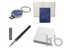 Подарочный набор Blossom: брелок с USB-флешкой на 16 Гб, блокнот A6, ручка-роллер