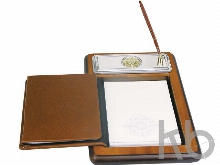 Подставка для бумажного блока с ручкой и телефонной книжкой «Голова льва»