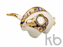 Скульптура «Бык- символ года» с часами