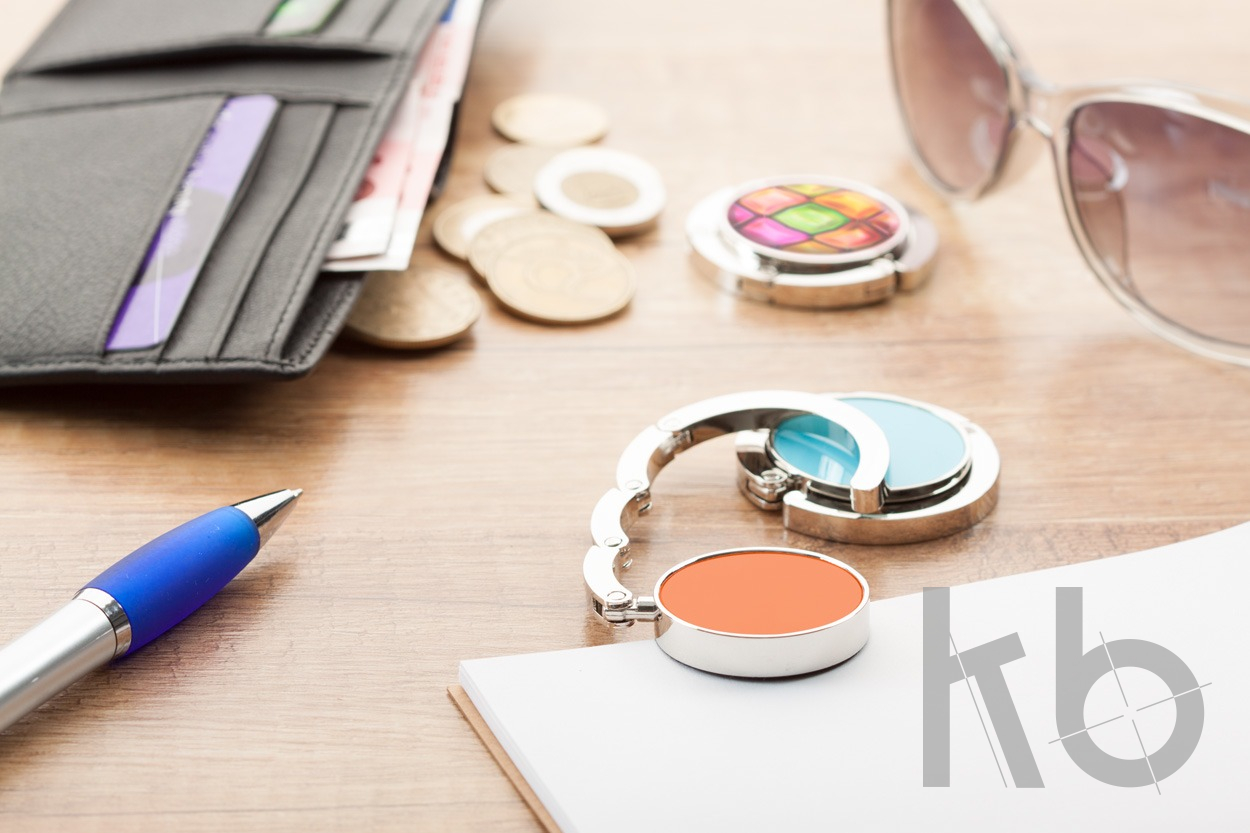 Крючок для сумки